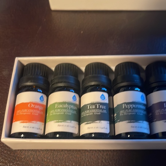 Pursonic Aromatherapy essential oils 6-pack - Picture 2 of 4